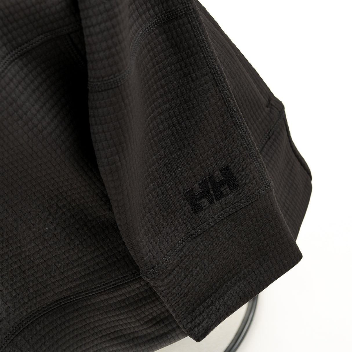 Helly Hansen M1 Women's Black Evolved Air Crewneck Midlayer