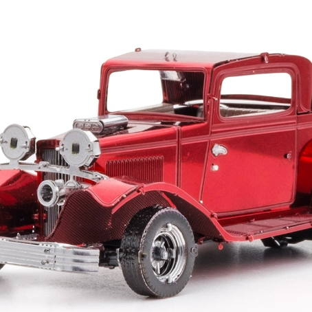 Classic 1932 Ford Coupe Metal Model Kit