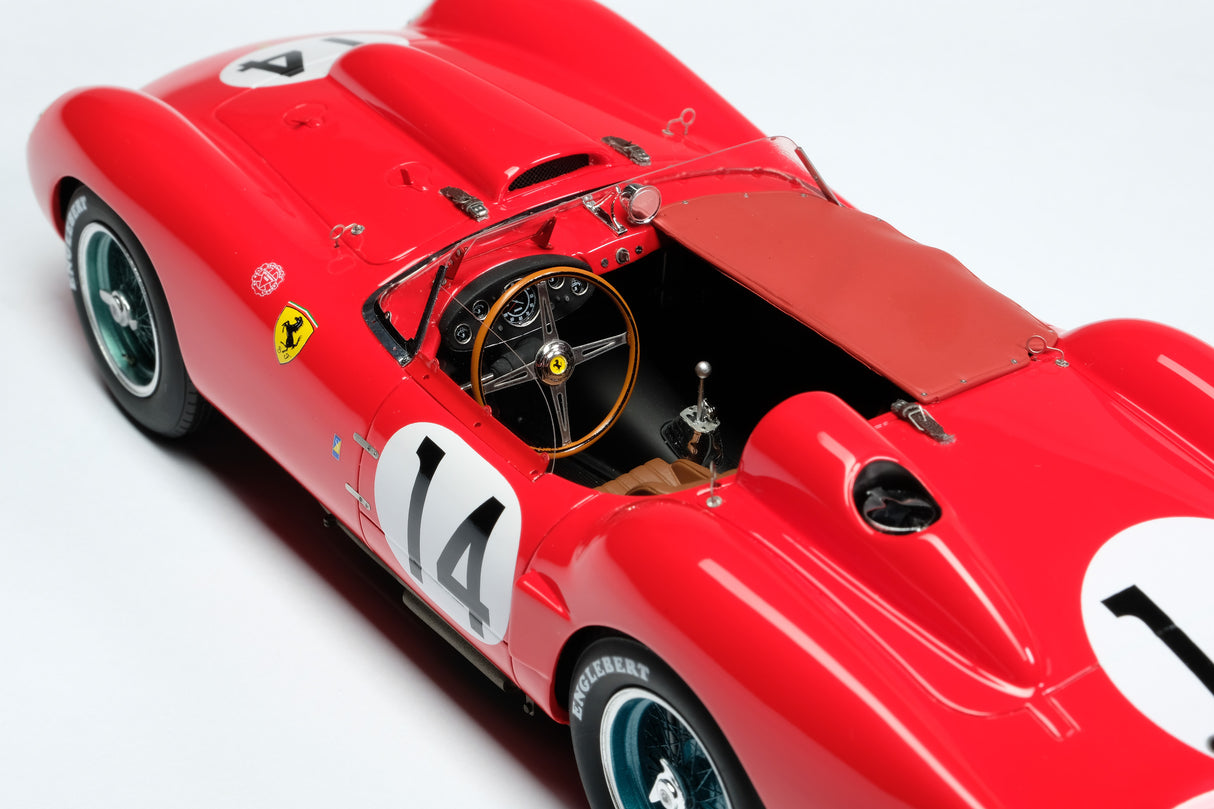 Ferrari 250 Testa Rossa - 1958 Le Mans Winner 1:18 Scale Model